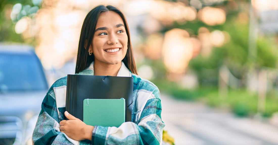 Lo que tienes que hacer durante el colegio: 4 Tips para tener un mejor perfil como candidato al pregrado de universidades top del mundo.