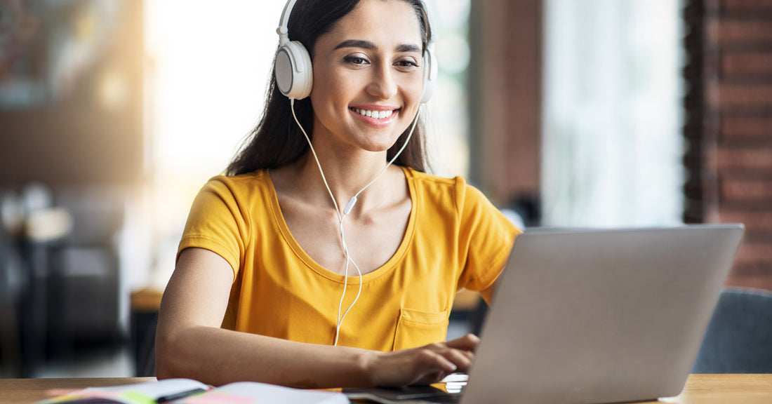 ¿Por qué las clases en vivo son mejores que las pregrabadas?